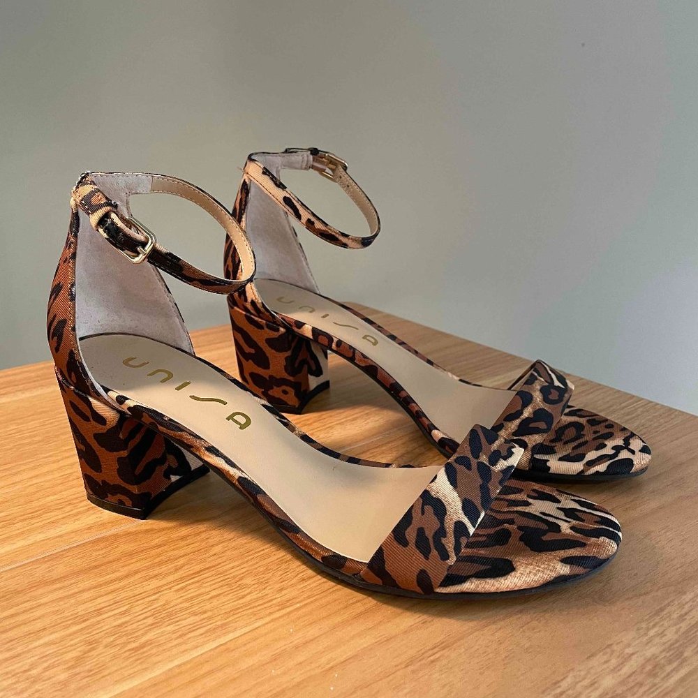 Cheetah print ankle strap dress sandal